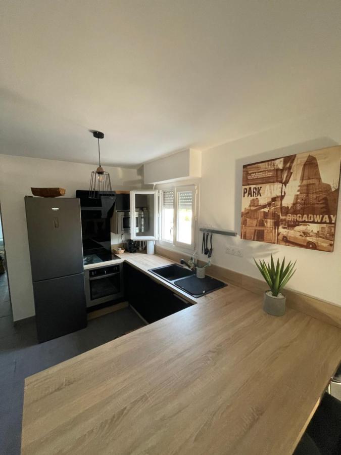 Agreable T2 Traversant Rdc Avec Terrasse + Balcon+ Parking 2 Places Μονπελιέ Εξωτερικό φωτογραφία