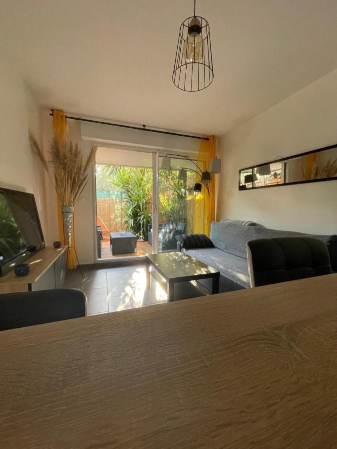 Agreable T2 Traversant Rdc Avec Terrasse + Balcon+ Parking 2 Places Μονπελιέ Εξωτερικό φωτογραφία